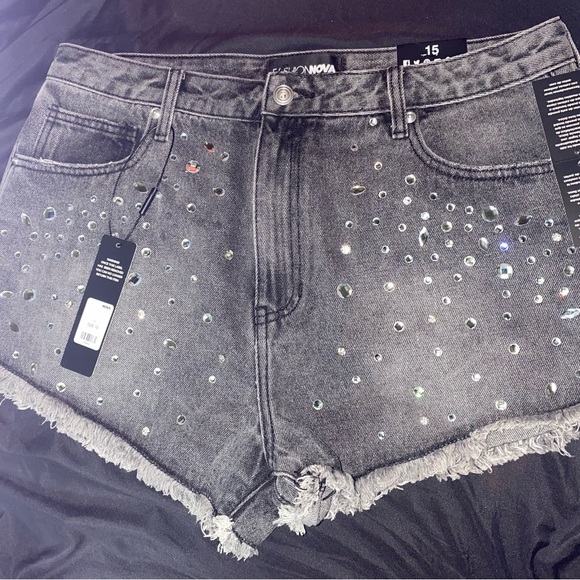 FASHIONNOVA Grey Razzle Dazzle Embellished Cut Off Denim Shorts 15 - Picture 7 of 11